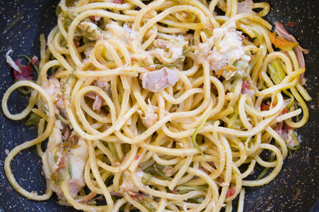 Ricetta spaghetti alla chitarra con Prosciutto Cotto Ferrarini